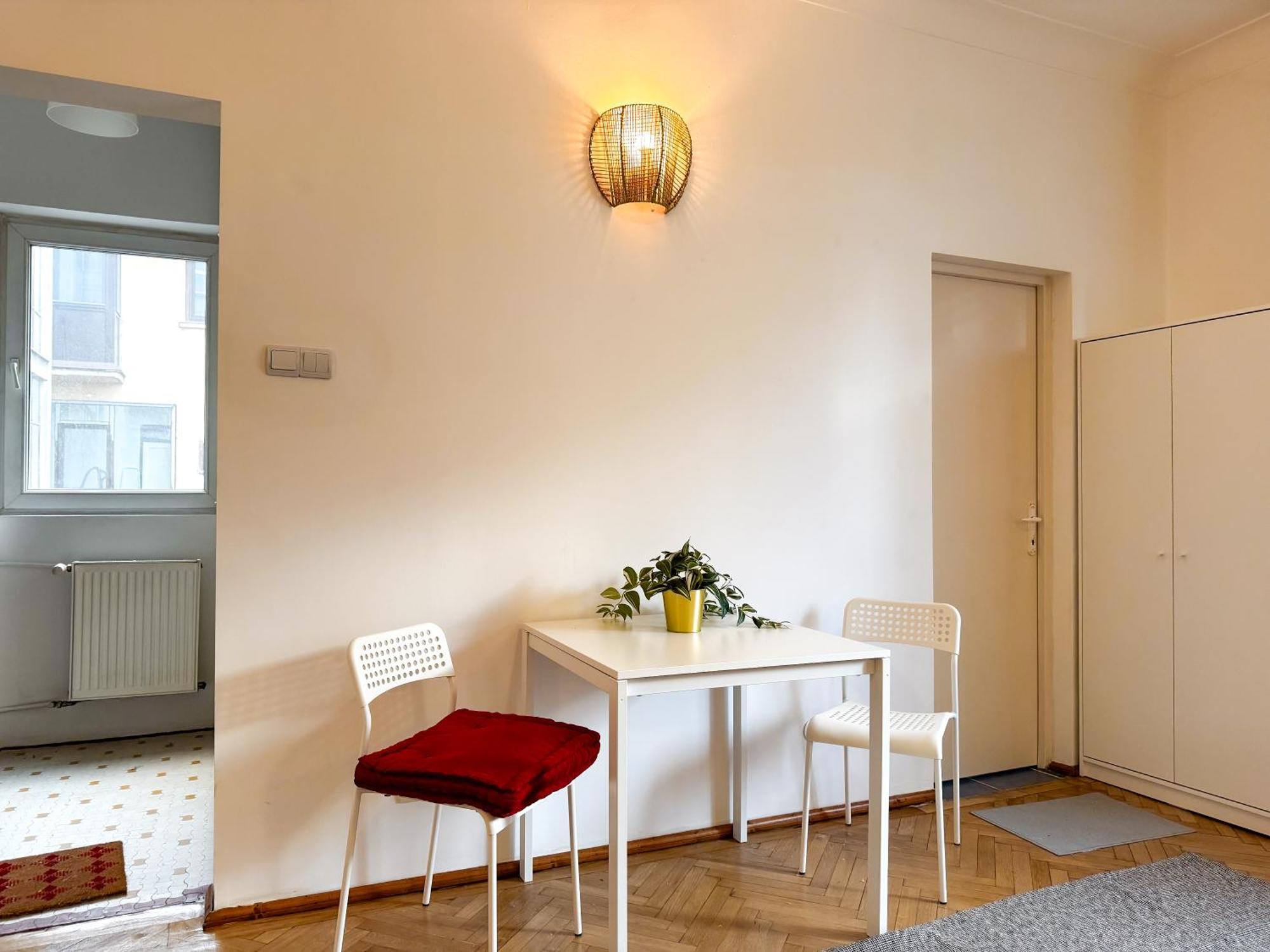 Central Retreat Apartments بوخارست المظهر الخارجي الصورة